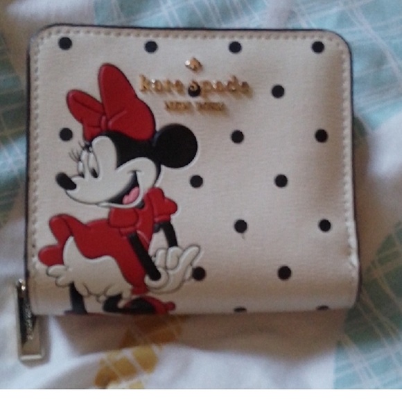 kate spade Handbags - EUC Kate Spade Minnie Mouse Polka Dot Wallet